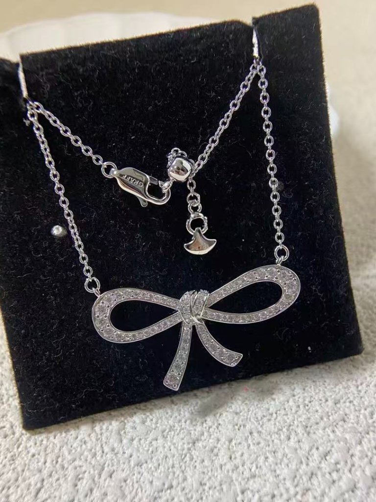 Graff Necklace Full Diamond Bow Necklace 230$